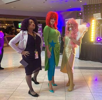 dragoncon #dragoncon2019 #samanthanewark #jemandtheholograms #plasticempire #funkopop #hasbro #jem #transformers #voiceactors #80sanimation #80scartoons #popculture #comiccon
