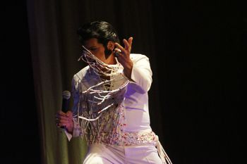 Mesquite Nevada  july 2013   Elvis rocks mesquite competition
