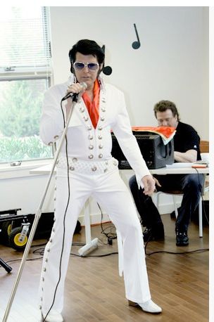Performance on 3-20-12 at a Senior Center in New Jersey. That is my brother Robert in the background doing sound. When we are working i just call him Charlie.

