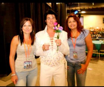 Me with my friends Eva and Aysha in Lake George 2012. To very lovely ladies
