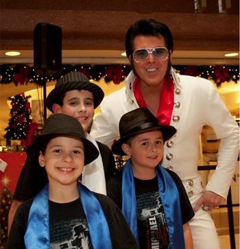 With MJ kids at the Freehold mall in Nj 12-4-13
