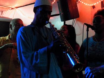 Kevin Haynes perfoming with Clave Guagianco of Cuba Havana
