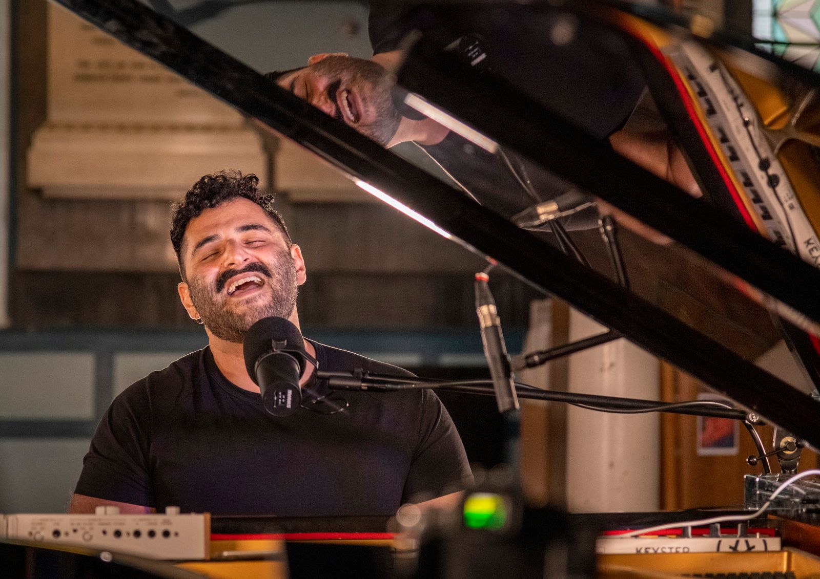 Jamsheed Master piano bar resources