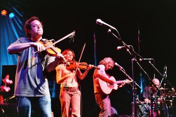 Leonard Podolak Fiddling
