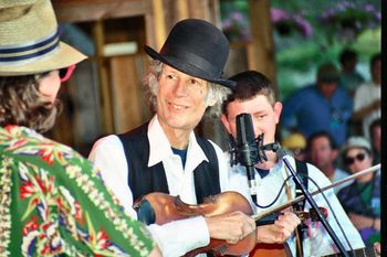 ME-6 Bob Carlin, John Hartford, Chris Sharpe
