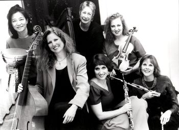 Jan Hagiwara, Carolyn Surrick, Sue Richards, Liz Knowles, Debbie Nuse, & Sarah Weiner (Photo by Irene Young)
