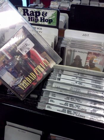 2012 REGGAETON/SPANISH RAP CD album VERDAD(TRUE) sold at EARSHOT record store.
