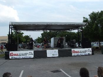 24' x 40' Mobile Stage
