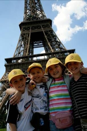 Brownlee children in Paris in 2008
