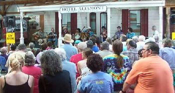 That's us on the right at the 2002 Old Songs Festival, with our friend Alan Thomson.  This "Songwriter's Choice" workshop included many of our musical heroes (l to r):  Roy Book Binder, Geoff Bartley,
