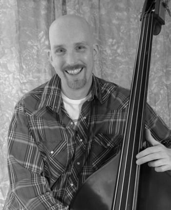 Eric Onimus - Bass
