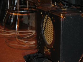 My amp, awaiting action
