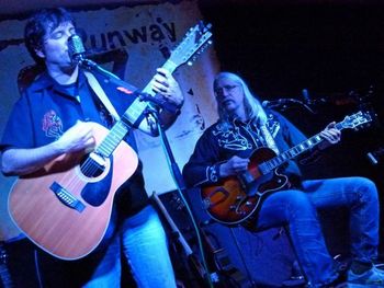 Erich & Tony würgen die Gitarren @ Cafe MeLounge - 13 Okt 2012, Frohnleiten/Österreich - © 2012 by Werner Moitzi
