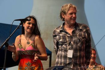 Woodyfest 2013, Okemah, OK - Jennifer Peterson & Sam Baker - Photo by Vicki Farmer
