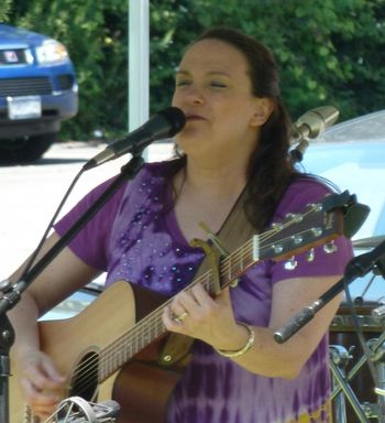 Borderline Folk Music Picnic (8/25/13) - Photos by Gary Kazin
