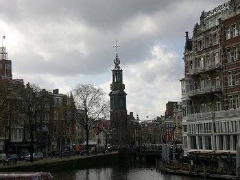 STREET VIEW-AMSTERDAM
