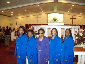 Bell Singers at Changing Your World Ministries in Rosedale MS 3/14/10
