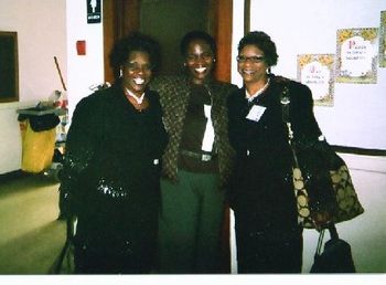 Joetta, Dr. Ella Mahmoud & Toiann at AGQC in AL 01/08
