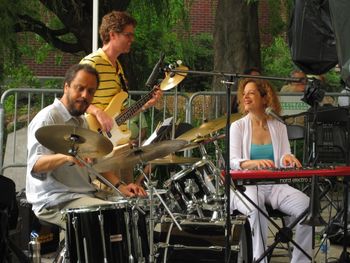 l to r: Vanderlei, Itaiguara, Susan at the Harlem Meer Performance Festival (Photo: Roy Levit)
