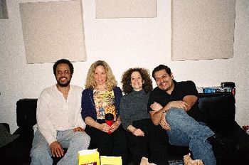 <font size="2">Vanderlei, Laura, Susan, Luis Bonilla</font>
