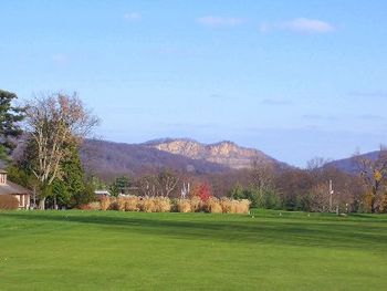 View from Dellwood Golf Course, New City, NY 11-22-09
