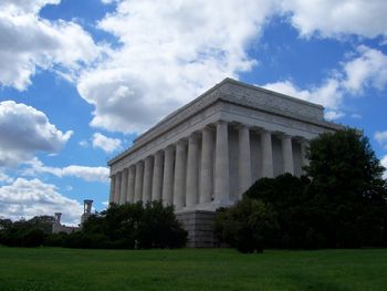 First view of Lincoln Memorial
