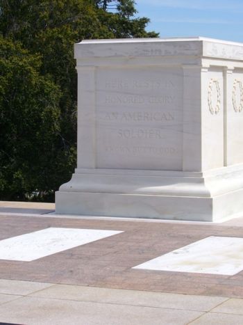Tomb of the Unknown Soldier (close-up)

