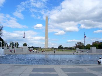 View of Washington Monument from the WW II Memorial
