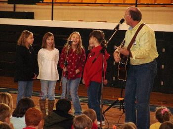 Singing and having fun at the Literature Festival
