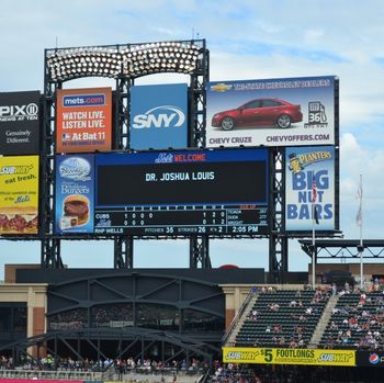 The NY Mets Love Dr. Joshua Louis!
