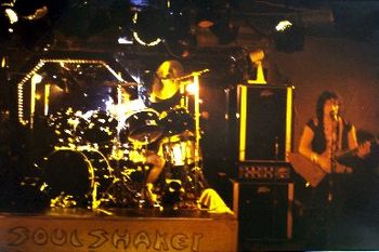 1983 Houston . Soulshaker : Randall Wyatt , Drums and Mark Campbell
