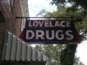 Lovelace Drugs. Ocean Springs, Mississippi, 2008.
