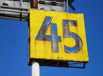 Belt 45 Sign. Prichard, Alabama, 2008.
