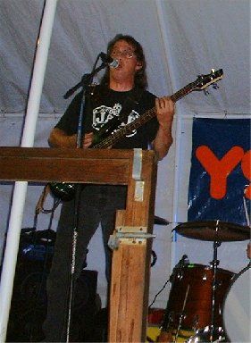 Bob belts 'em out at the NYS Fair
