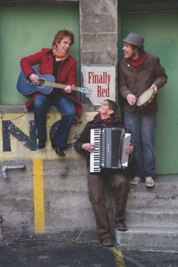 Groovin' in the alley
