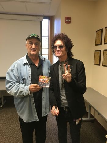 GLENN HUGHES BASSIST DEEP PURPLE BLACK SABBATH & WHITE SNAKE & WHISKYSAM
