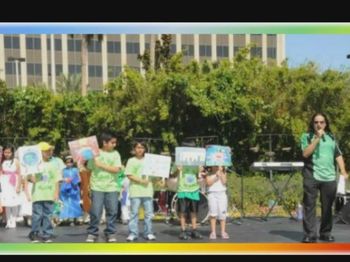 the KID's & E N O O "going GREEN" @ the AKF WALK Lake EOLA Park in ORLANDO Oct/2010
