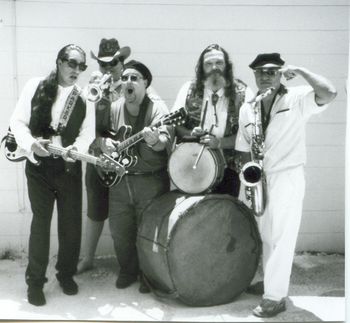 Big Itchy & the Gold Bond Boys 1998
