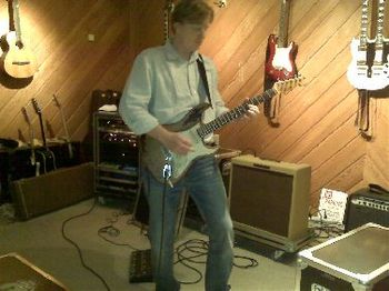 ROBERT JAMMIN'
