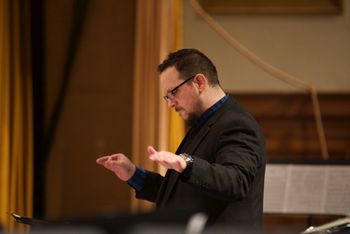 Me conducting the URPE in our December Concert 2014
