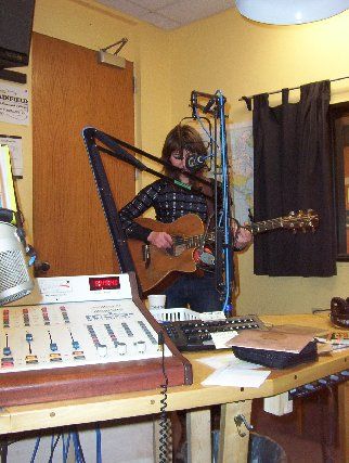 Anais Mitchell playing live on Acoustic Harmony
