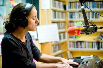 Jess Clemons during WGDR fundraiser
