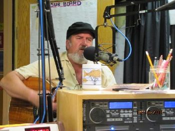 Rik Barron live on Acoustic Harmony during WGDR fundraiser
