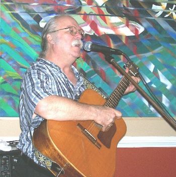 ROBERT PERFORMING AT DOREEN'S GOURMET IN ROANOKE VIRGINIA
