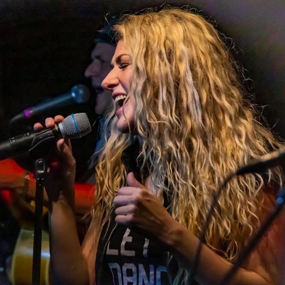 Macey Gard Band THE BAND