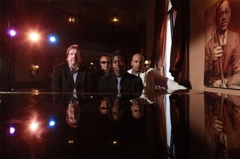 Brian MacKinnon, Tony Hall, Phillip Young, Greg Luttrell
