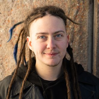 Robin Véle (klávesy, zpěv)