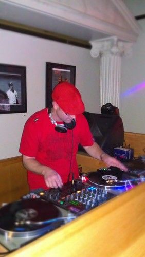 Cuttin' & Scratching' @ Berbatis

