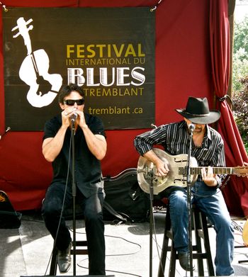Acoustic duo performance with Ian Espinoza at the Tremblant International Blues Fest in Quebec
