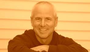 Sam Lardner: Vocals, Guitar
